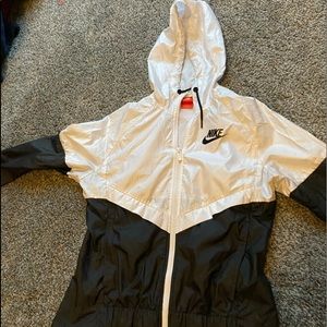 Nike windbreaker
